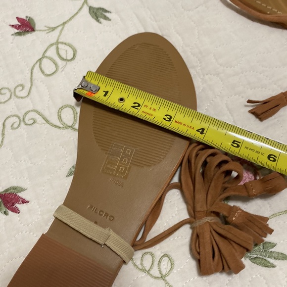 Anthropologie Pilcro Tie Up Sandals sz 8 Brown Flats tassels NWOB - Picture 9 of 9